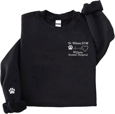 Intenprints Personalized Vet Embroidered Sweatshirt, Veterinarian Shirt with Name, Vet Tech Gift, Stethoscope and Dog Cat Paw