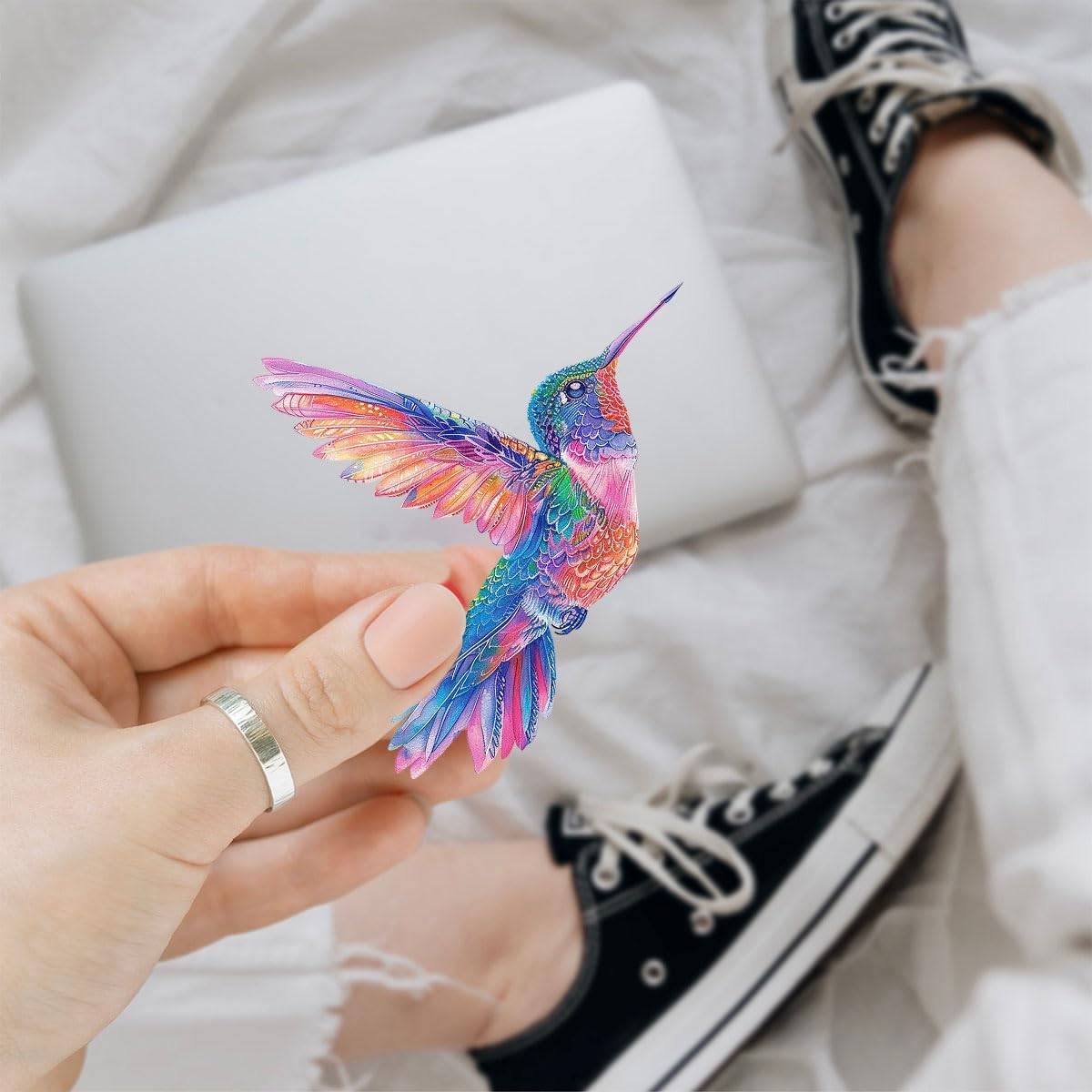 (3Pcs) Beautiful Vibrant Colored Hummingbird Art Sticker, Hummingbird Decal, Hummingbird Car Accessories, Bird Vinyl Decals - Stickers for Laptop Water Bottle Phone Car Window Helmet 3"