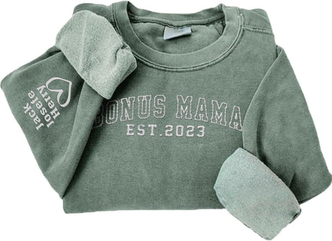 Personalized Bonus Mama Embroidered Sweatshirt, Bonus Mom Sweatshirt for Stepmom Step Mama Gifts Mother's Day 2024 (Cotton, SS183), Small-5X-Large
