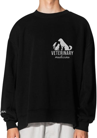 Custom Embroidered Vet Assistant Sweatshirt, Veterinary Medicine Hoodie for Women, Vet Tech Crewneck Gifts for Veterinarian