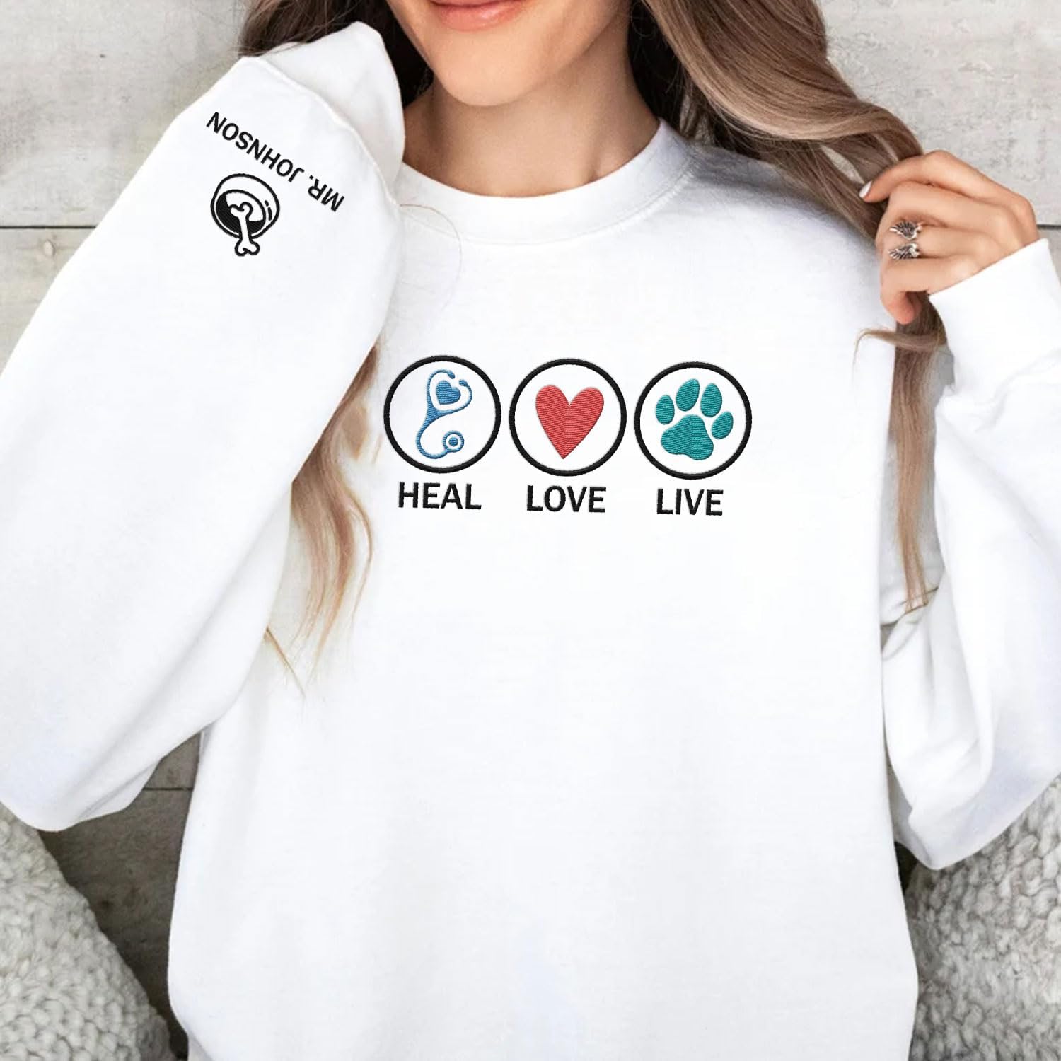Leeprints Personalized Embroiderd Veterinary Medicine Sweatshirt - Vet Tech Sweater, Veterinarian Gift, Vet Med Staff Gifts