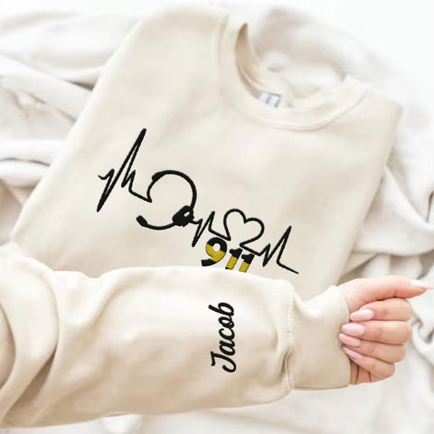 Leeprints Personalized Embroidered Dispatcher 911 Sweatshirt, Pulse Dispatch Embroider Hoodie, Thin Gold Line 911
