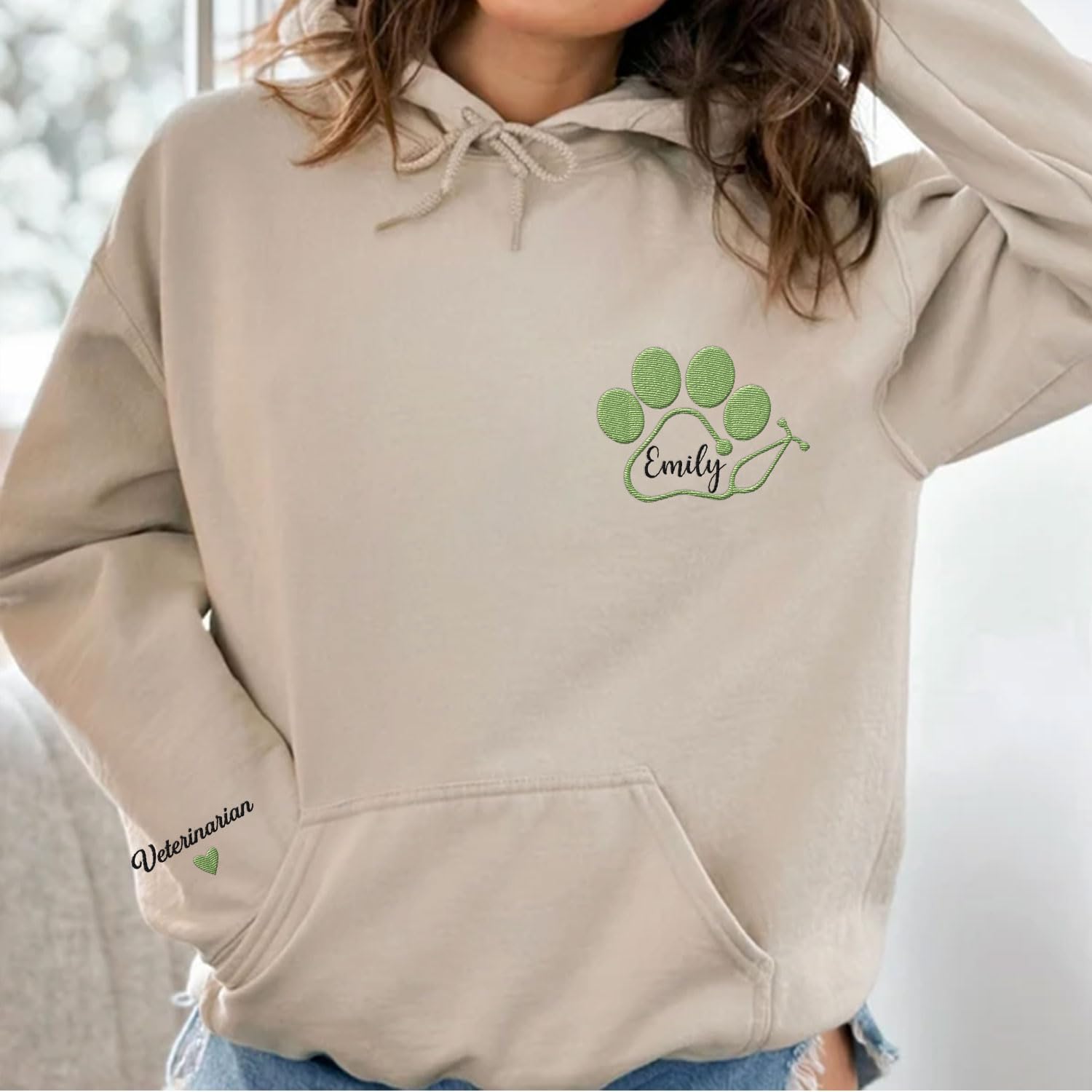 Leeprints Personalized Embroiderd Veterinary Medicine Sweatshirt - Vet Tech Sweater, Veterinarian Gift, Vet Med Staff Gifts