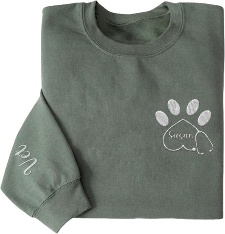 Custom Embroidered Vet Assistant Sweatshirt, Veterinary Medicine Hoodie for Women, Vet Tech Crewneck Gifts for Veterinarian