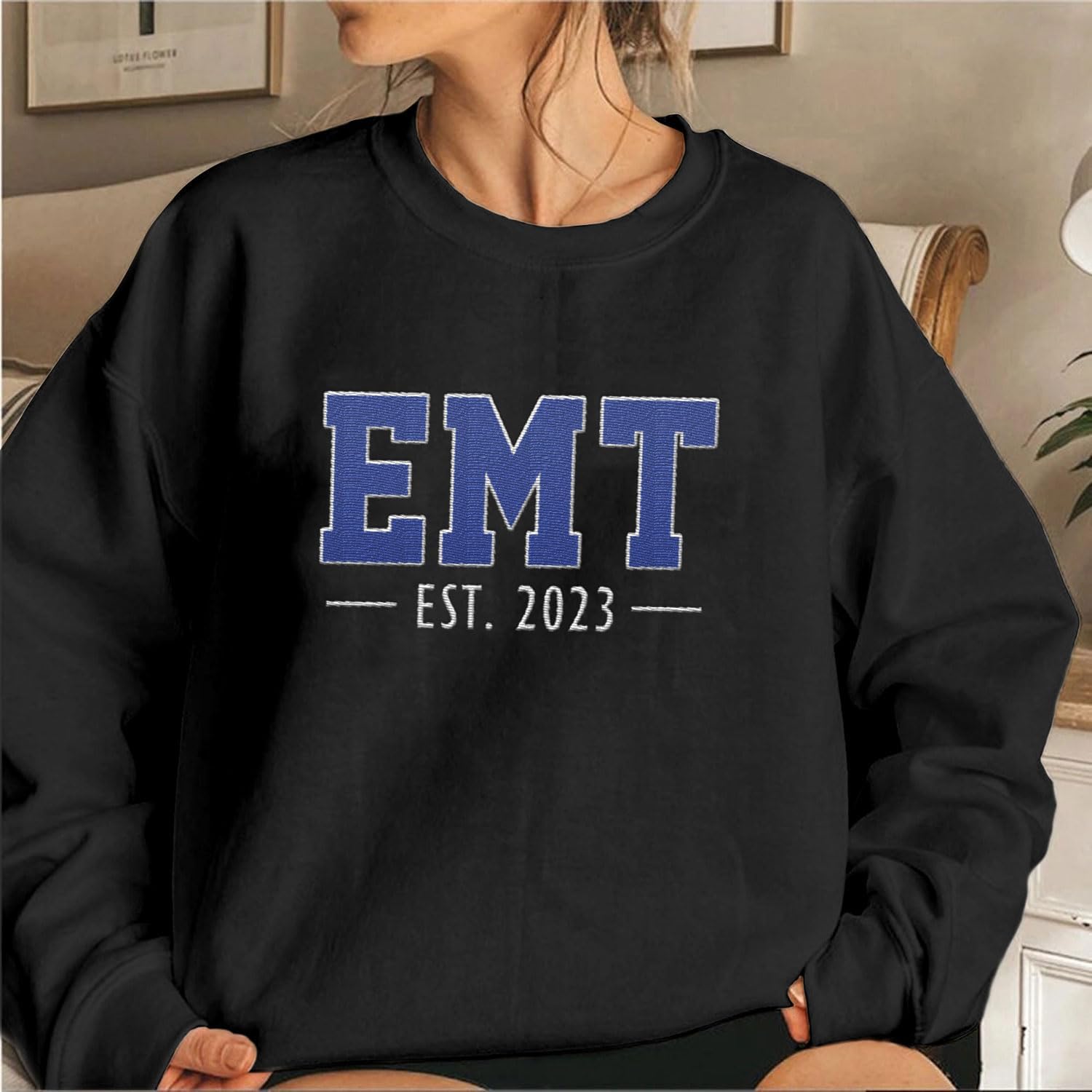 Personalized EMT EMS Paramedic Thin White Line Embroidered Sweatshirt, EMT Student, EMT Future, Medical Worker (Cotton, SS142), Small-5X-Large
