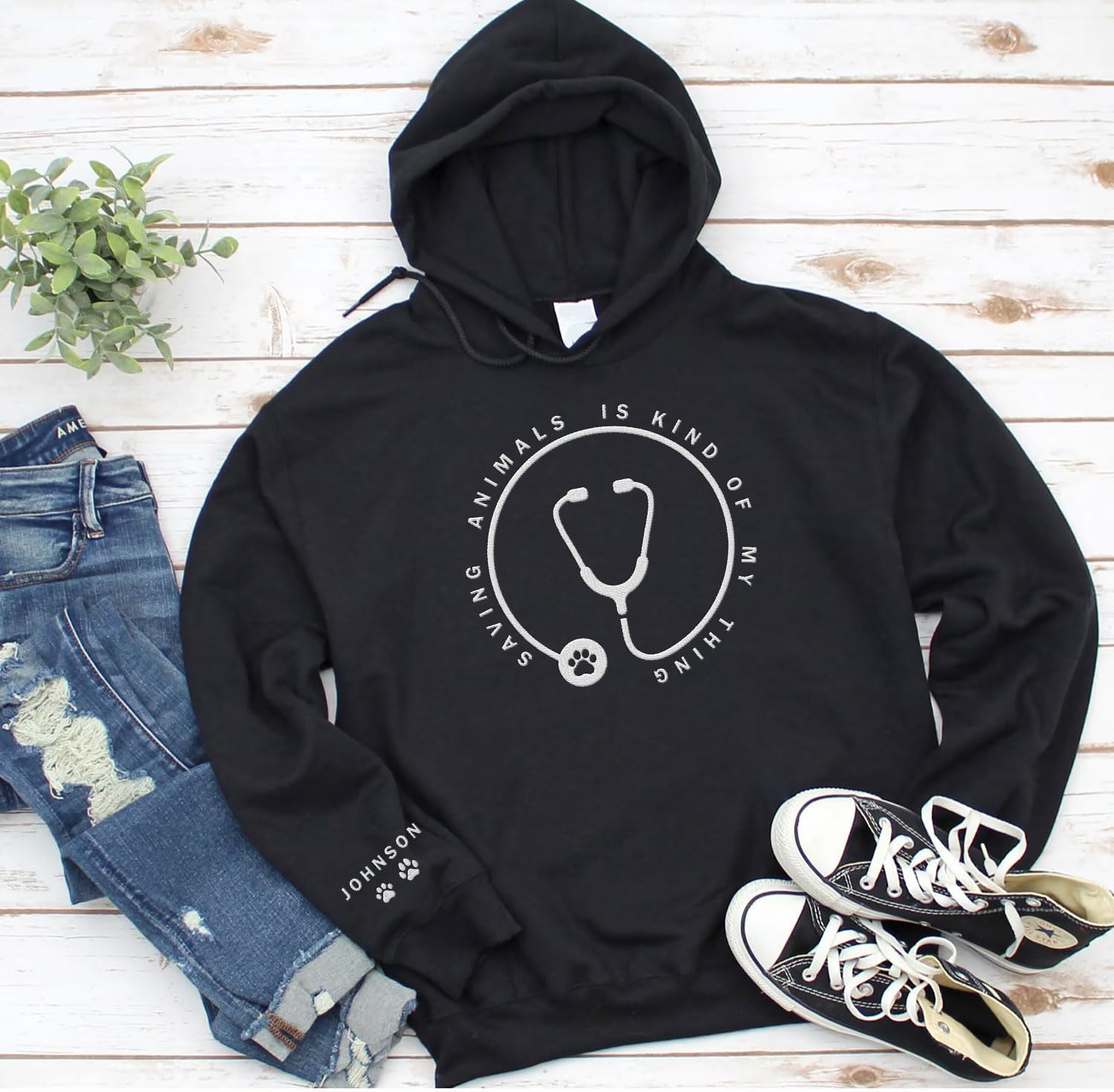 Leeprints Personalized Embroiderd Veterinary Medicine Sweatshirt - Vet Tech Sweater, Veterinarian Gift, Vet Med Staff Gifts