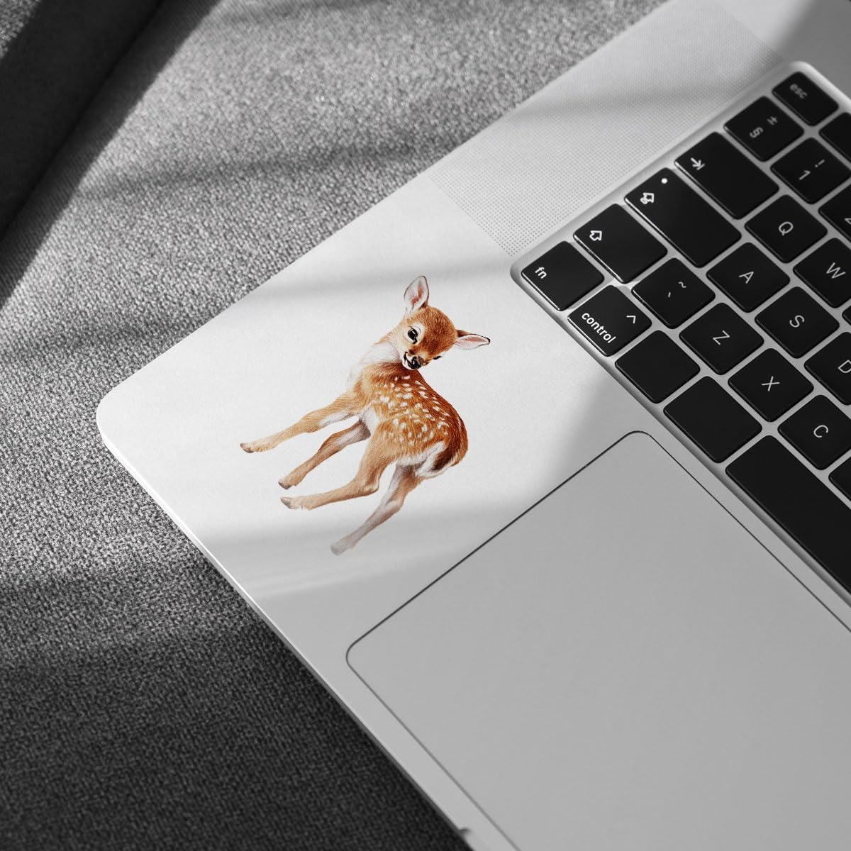 (3Pcs) Cute Baby Deer Vinyl Sticker, Lovely Deer Doe Animal Stickers, Deer Hunter Decal, Deer Face Decal, Hunting Gifts - Stickers for Laptop Water Bottle Phone Car Window Helmet 3 Inches (Deer 1)