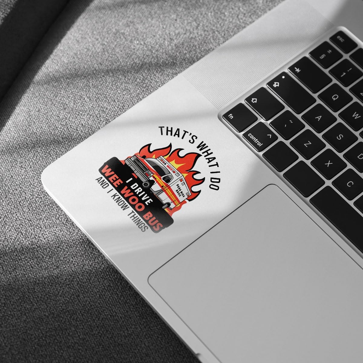 (3Pcs) That's What I Do, I Drive Wee Woo Bus Sticker, Funny EMS EMT Stickers Medical Parademic Ambulance Driver Gifts - Stickers for Laptop Water Bottle Phone Car Window Helmet 3 inches