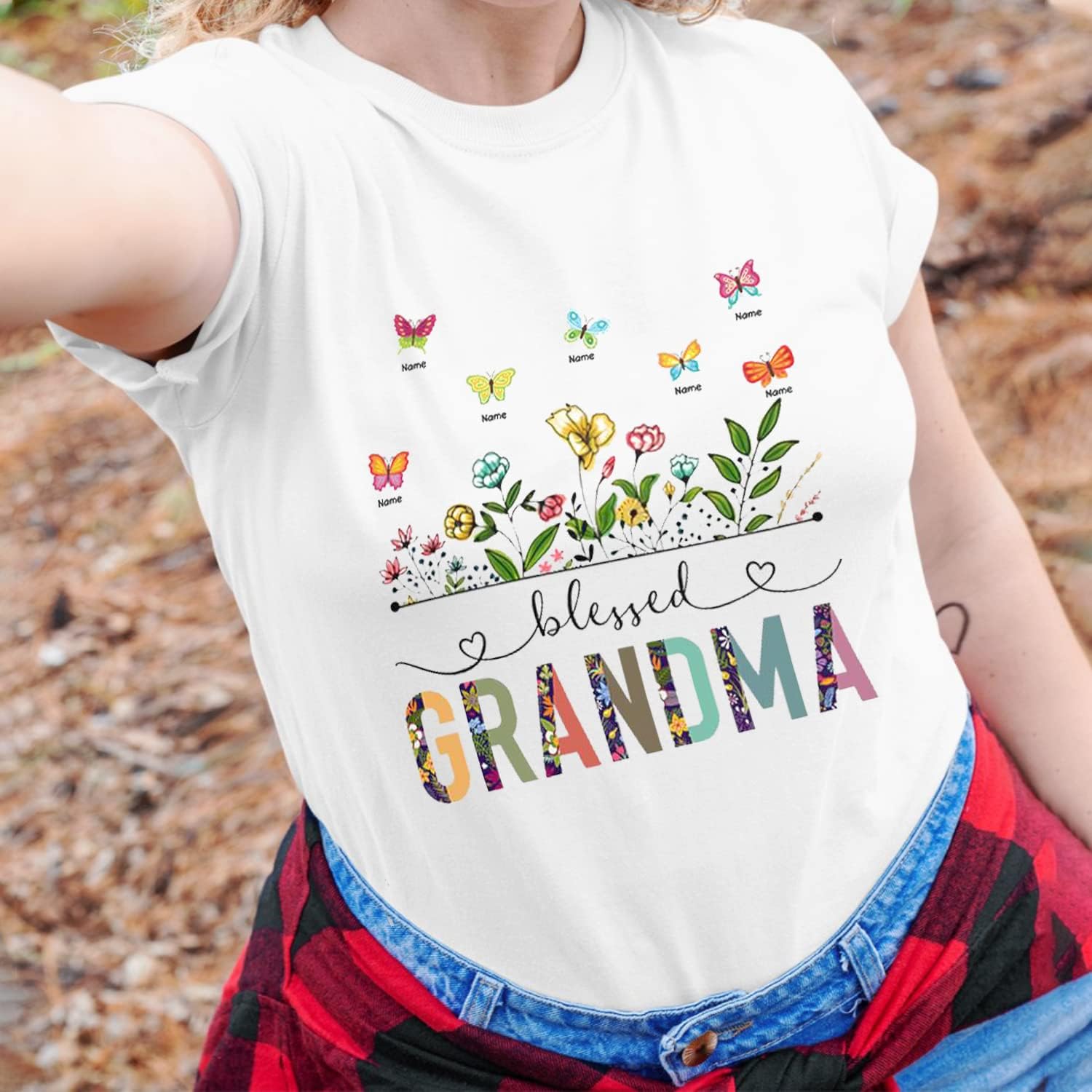 Personalized Grandma Shirt, Custom Mom T-Shirt with Nickname and Kid's Name Shirt, Shirt for Women, Mother's Day, Birthday