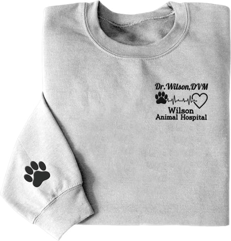 Intenprints Personalized Vet Embroidered Sweatshirt, Veterinarian Shirt with Name, Vet Tech Gift, Stethoscope and Dog Cat Paw