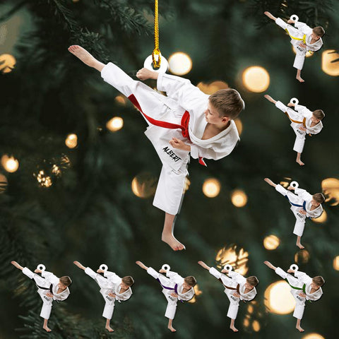 Personalized Name Karate Ornaments for Christmas Tree, Custom Wood Karate Christmas Ornament for Xmas Karate Gift for Karate Sensei Instructor Wood Ornaments Hanging Decoration (KRT71)
