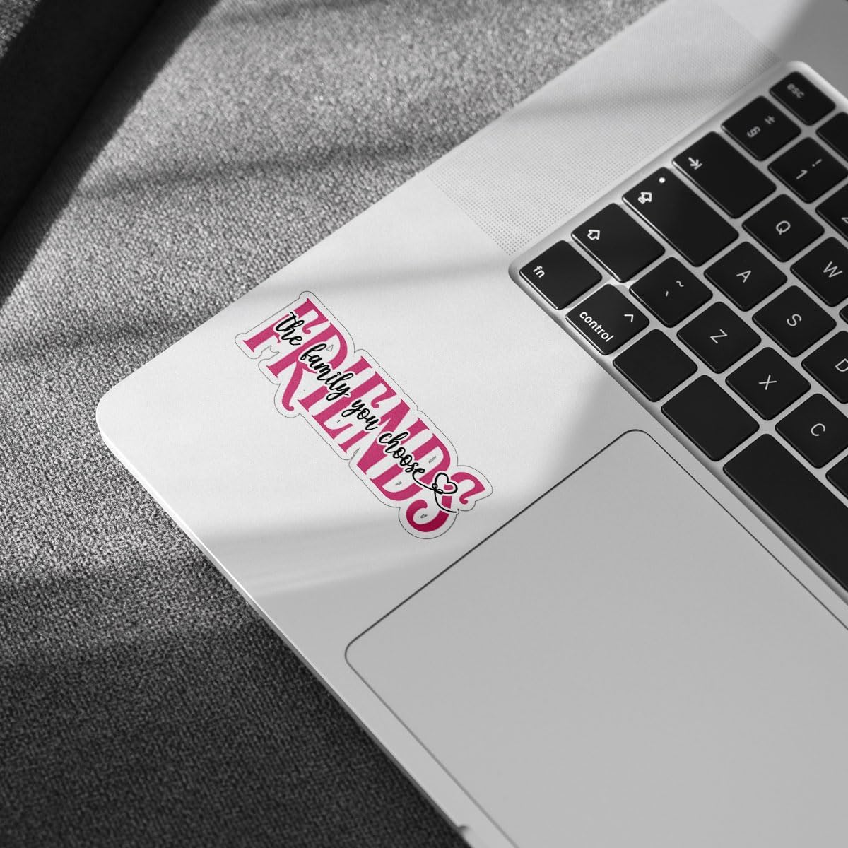 3 Pcs Friends are The Family We Choose Sticker, Friendship Love Quote Motivational Funny Sarcastic Phrase - Funny Vinyl Stickers for Water Bottles Laptop Car Hart Hat Helmet 3 Inches