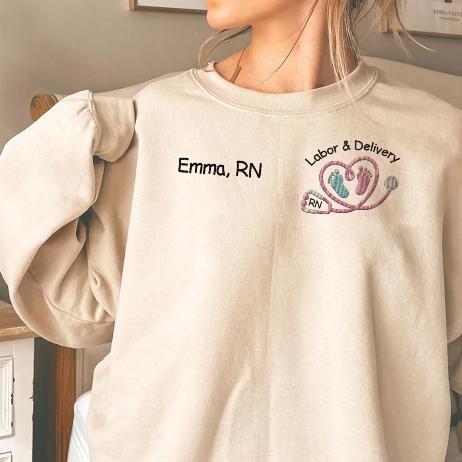Suseaz Personalized Labor and Delivery Nurse Embroidered Sweatshirt, LD Sweatshirt Hoodie, L&D Sweater for Women