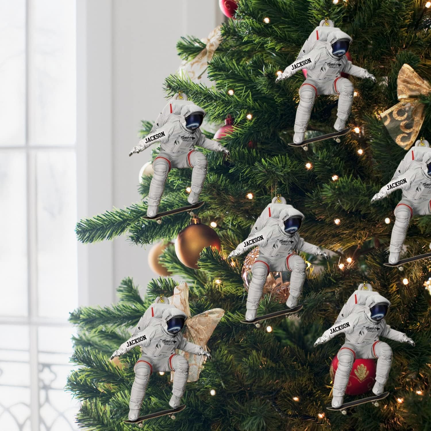 Personalized Astronaut Kids Christmas Ornament Custom Name Astronaut Christmas Tree Wood Plastic Ornament Ornament for Christmas Tree Xmas Home Decoration Gifts for Boys Children Space (ATN3)