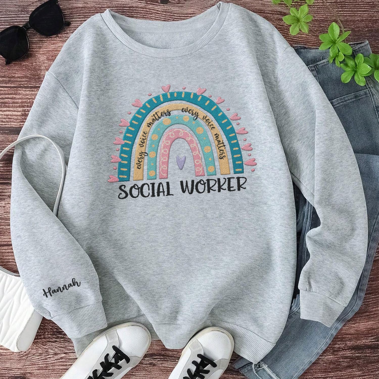Custom Social Worker Embroidered Sweatshirt Future Social Worker Shirt Gift School Social Worker for Women Crewneck Pullovers