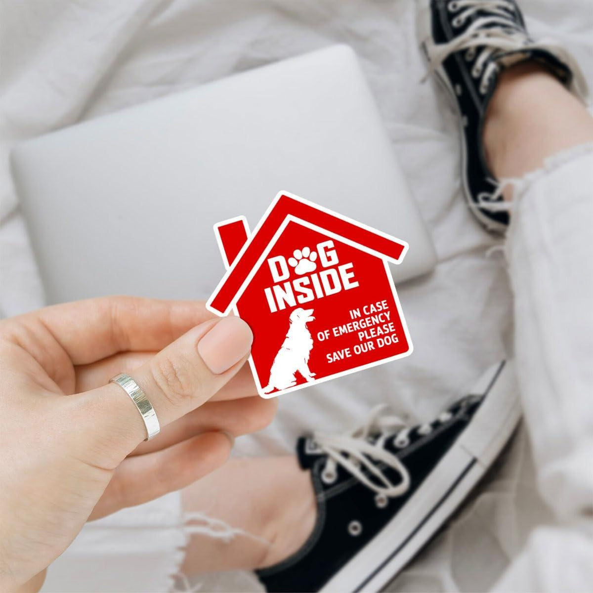 Please Save Dog in House sticker Dog Inside in Case of Emergency, Waterproof Vinyl Sticker for Book Laptop Water Bottle Phone Case