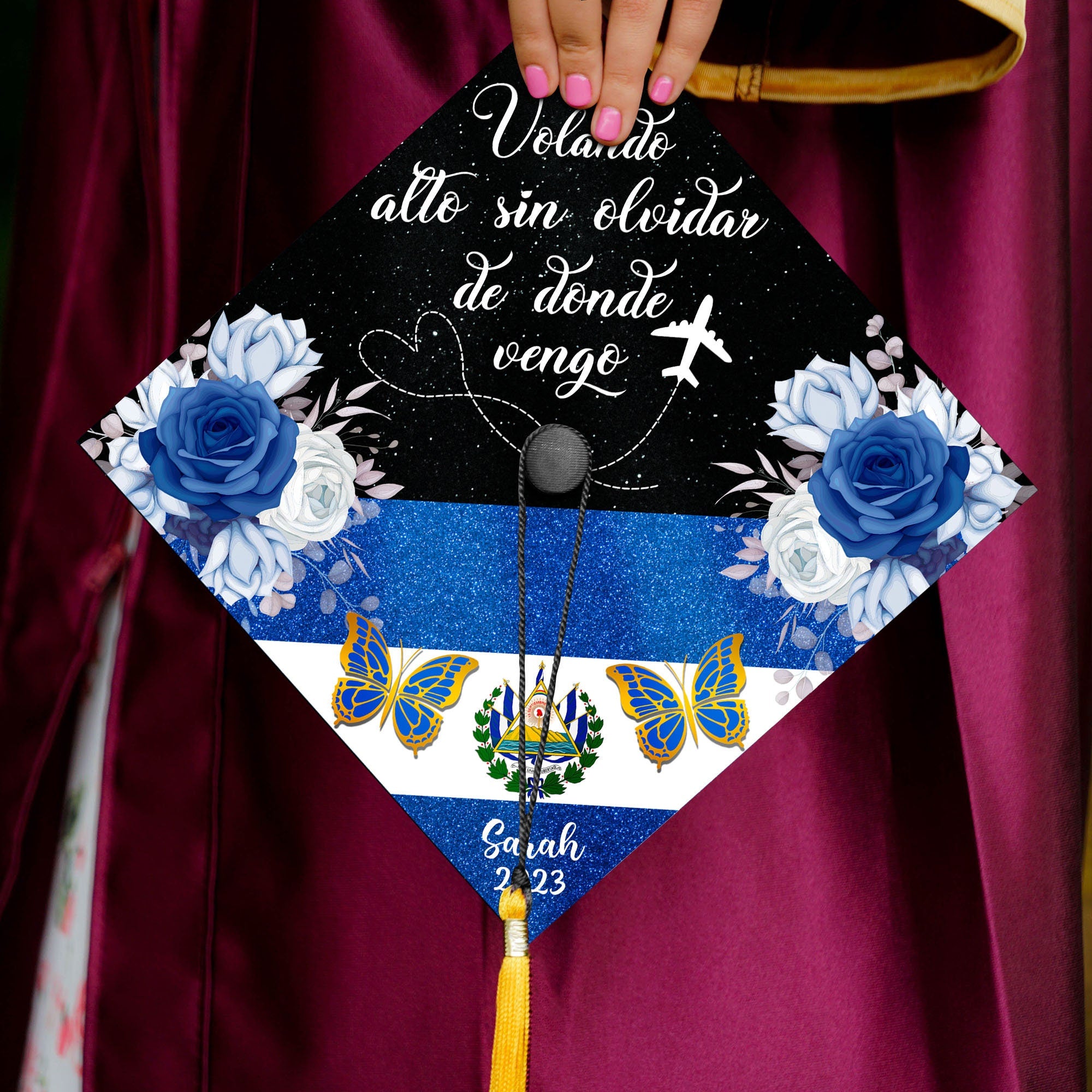 Custom El Salvador Graduation Cap Topper, Latina Grad Cap Topper, Spanish Graduation Decoration, Class Of 2024